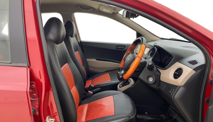 2018 Hyundai Xcent S AT 1.2, Petrol, Automatic, 26,828 km, Right Side Front Door Cabin