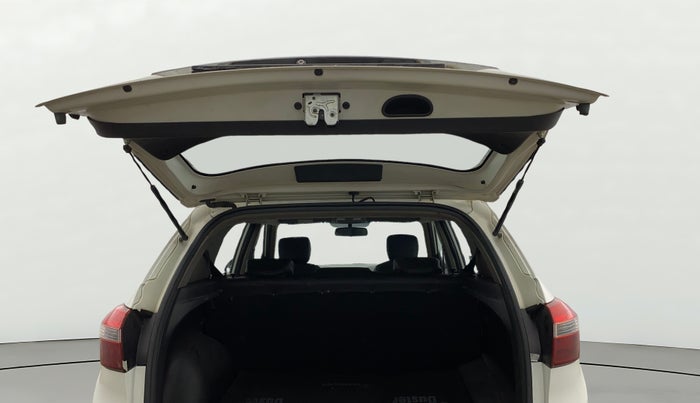 2015 Hyundai Creta  SX 1.6 Petrol , Petrol, Manual, 1,16,376 km, Boot Door Open