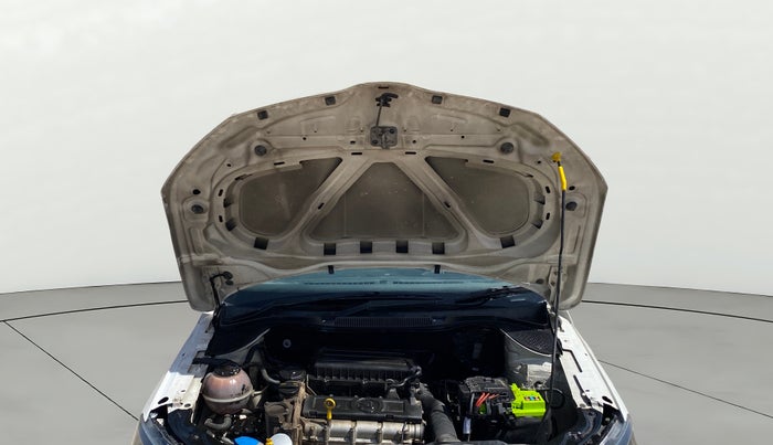 2019 Skoda Rapid STYLE 1.6 MPI AT, Petrol, Automatic, 82,335 km, Open Bonet