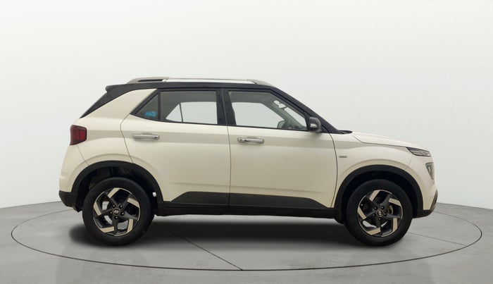 2019 Hyundai VENUE SX PLUS 1.0 TURBO DCT, Petrol, Automatic, 39,728 km, Right Side View