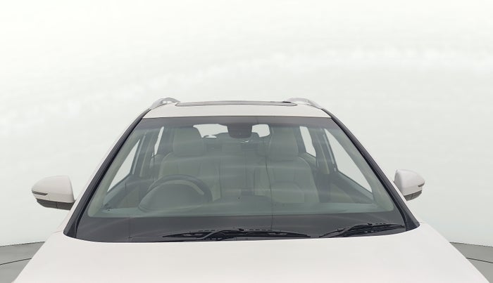 2021 MG HECTOR SHARP 1.5 PETROL CVT, Petrol, Automatic, 1,22,488 km, Front Windshield