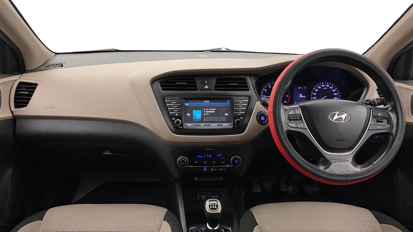 2016 Hyundai Elite i20 ASTA 1.2 (O), Petrol, Manual, 75,818 km, Dashboard