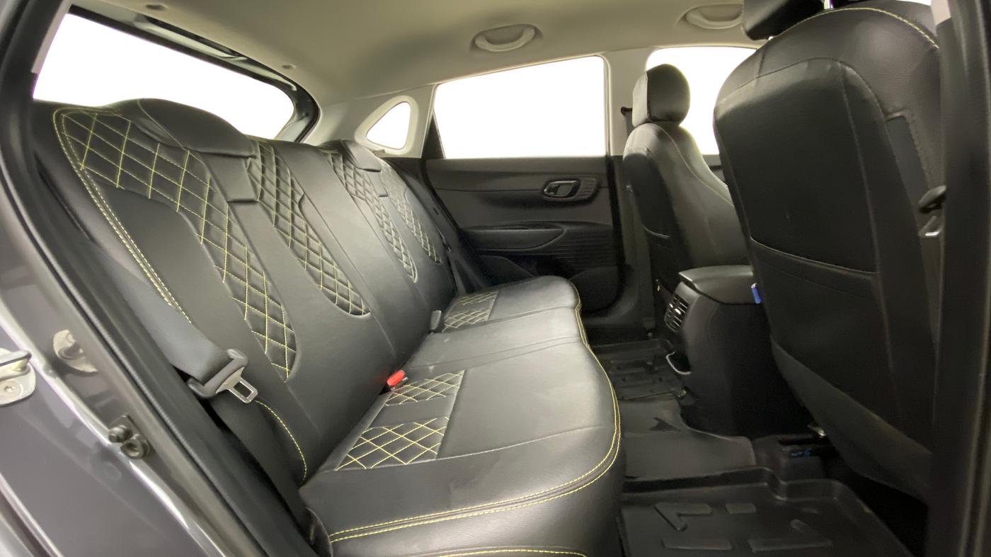 2020 Hyundai NEW I20 SPORTZ 1.2 MT, Petrol, Manual, 13,930 km, Right Side Rear Door Cabin