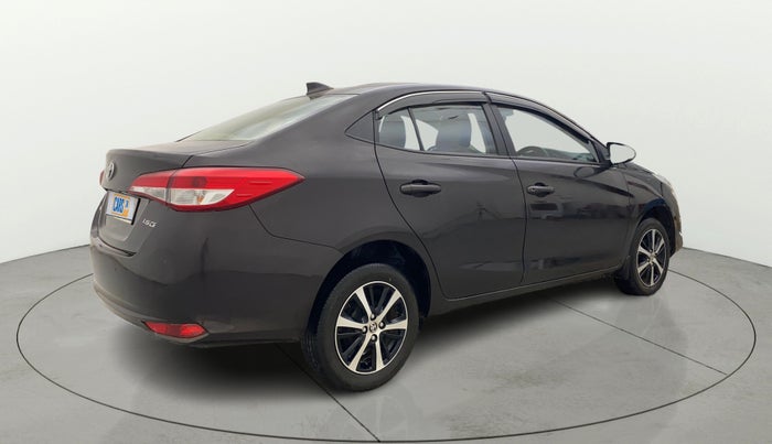 2021 Toyota YARIS G CVT, Petrol, Automatic, 16,272 km, Right Back Diagonal