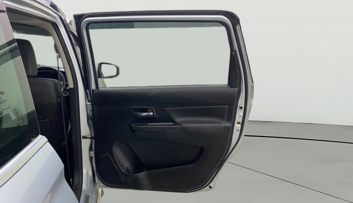 2022 Maruti XL6 ALPHA PLUS AT, Petrol, Automatic, 60,966 km, RHS Rear Door