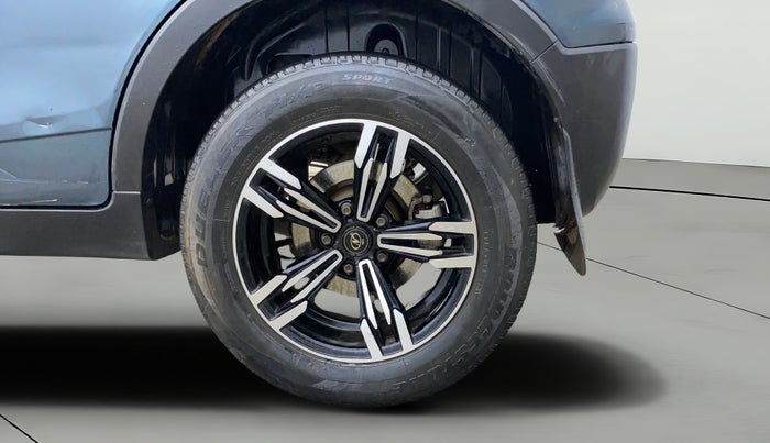 2023 Mahindra XUV300 W4 1.2 PETROL, Petrol, Manual, 84,262 km, Left Rear Wheel