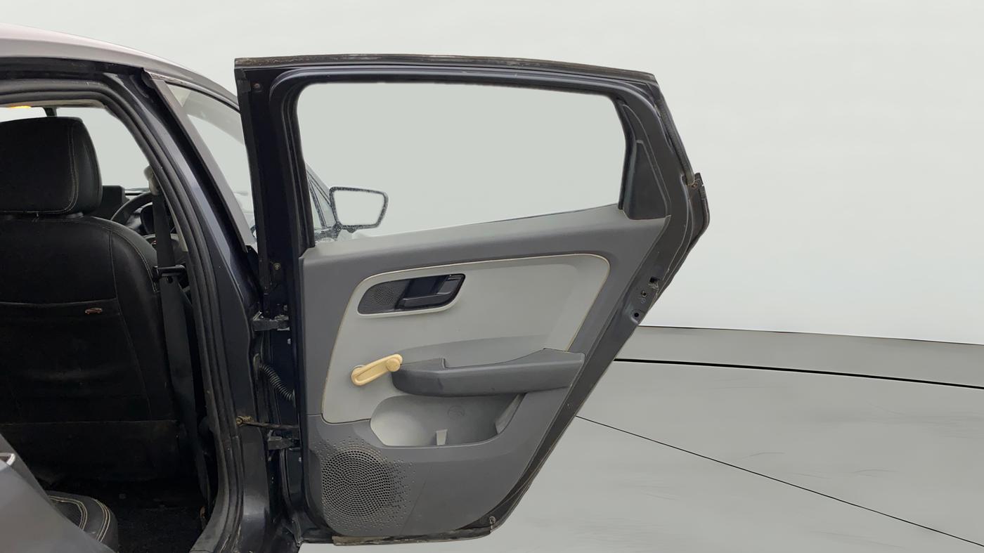 2021 Tata ALTROZ XT PETROL, Petrol, Manual, 64,673 km, RHS Rear Door