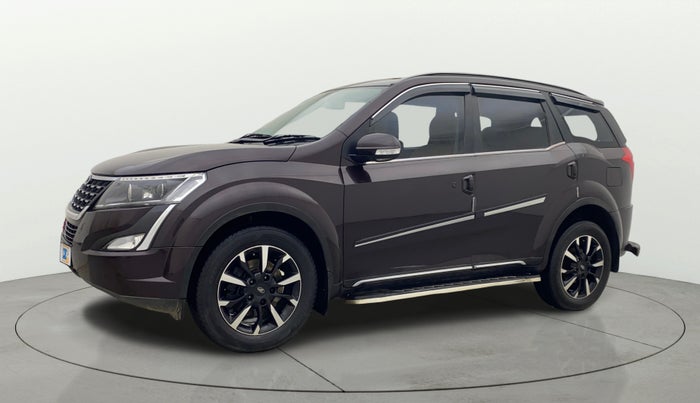2019 Mahindra XUV500 W11 AT, Diesel, Automatic, 85,421 km, Left Front Diagonal