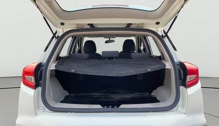 2021 Mahindra XUV300 W6 1.2 PETROL, Petrol, Manual, 89,530 km, Boot Open Zoomed View