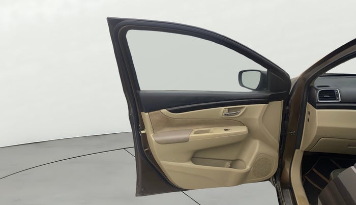 2016 Maruti Ciaz VXI+, Petrol, Manual, 89,193 km, LHS Front Door