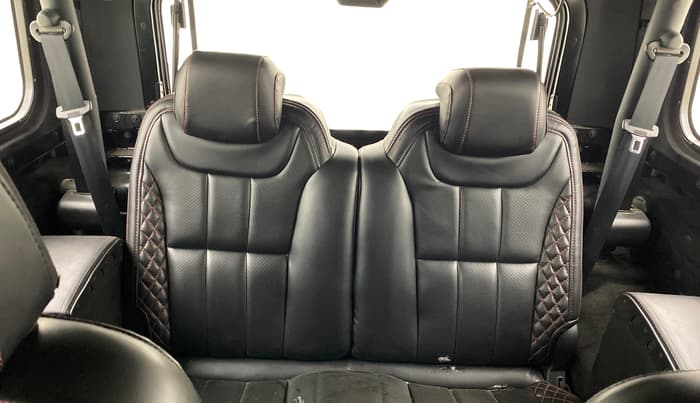 2021 Mahindra Thar LX PETROL HT 4WD AT, Petrol, Automatic, 78,013 km, Right Side Rear Door Cabin