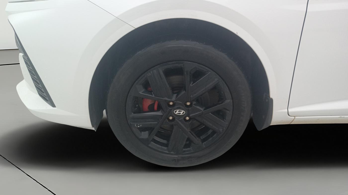 2023 Hyundai Verna SX (O) 1.5 TURBO PETROL MT, Petrol, Manual, 35,672 km, Left Front Wheel
