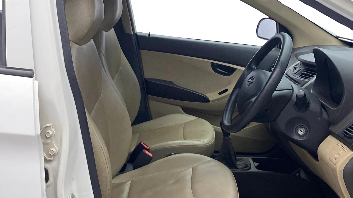 2018 Hyundai Eon ERA +, Petrol, Manual, 73,711 km, Right Side Front Door Cabin