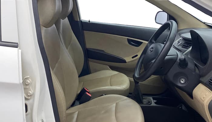 2018 Hyundai Eon ERA +, Petrol, Manual, 73,711 km, Right Side Front Door Cabin