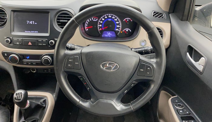 2017 Hyundai Grand i10 ASTA 1.2 KAPPA VTVT, Petrol, Manual, 37,795 km, Steering Wheel Close Up