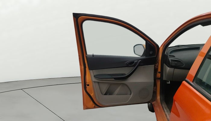 2018 Tata Tiago XM PETROL, Petrol, Manual, 52,930 km, LHS Front Door