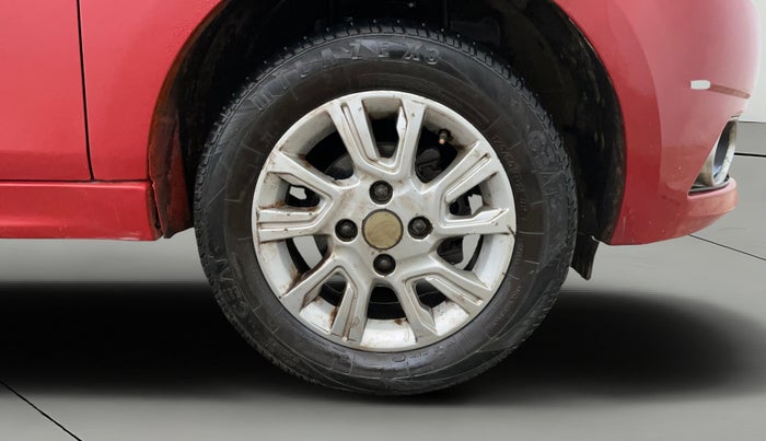 2017 Tata Tiago XZA PETROL, Petrol, Automatic, 38,071 km, Right Front Wheel