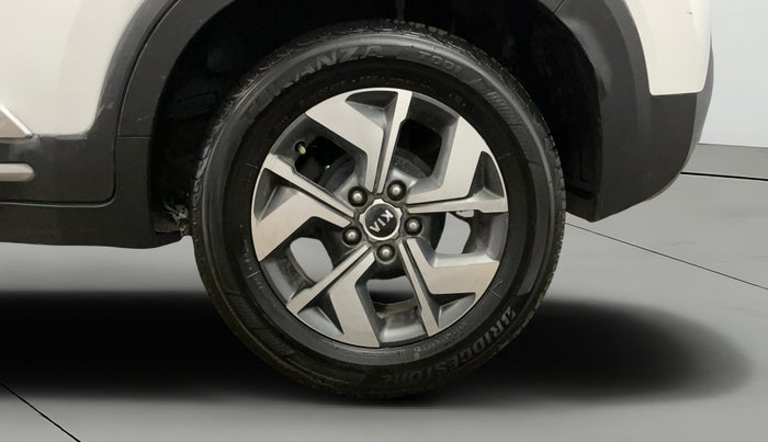 2021 KIA SONET HTX PLUS 1.0 IMT, Petrol, Manual, 56,969 km, Left Rear Wheel