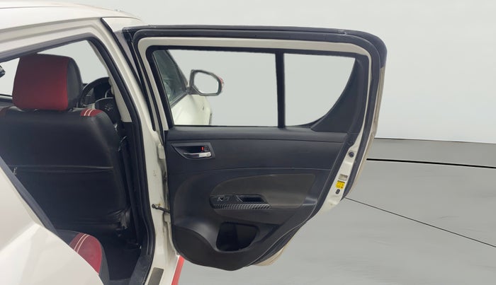 2016 Maruti Swift VXI, Petrol, Manual, 41,596 km, RHS Rear Door