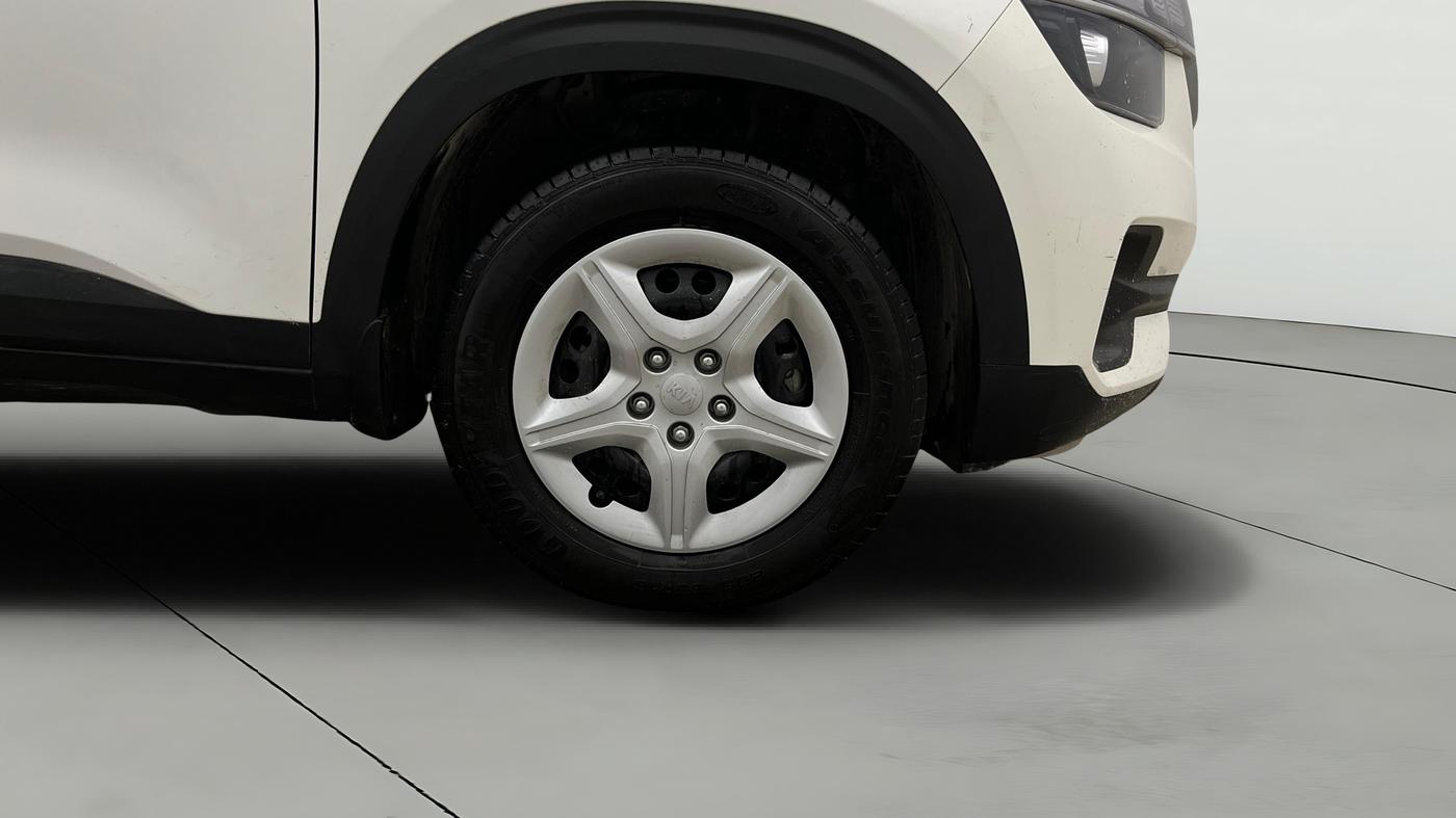2020 KIA SELTOS HTK 1.5 PETROL, Petrol, Manual, 15,813 km, Right Front Wheel
