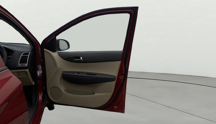 2012 Hyundai i20 SPORTZ 1.2, Petrol, Manual, 33,045 km, RHS Front Door