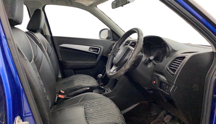 2020 Maruti Vitara Brezza ZXI, Petrol, Manual, 48,013 km, Right Side Front Door Cabin