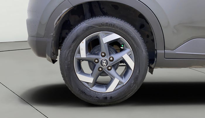 2021 Hyundai VENUE SX 1.0 TURBO IMT, Petrol, Manual, 23,533 km, Right Rear Wheel