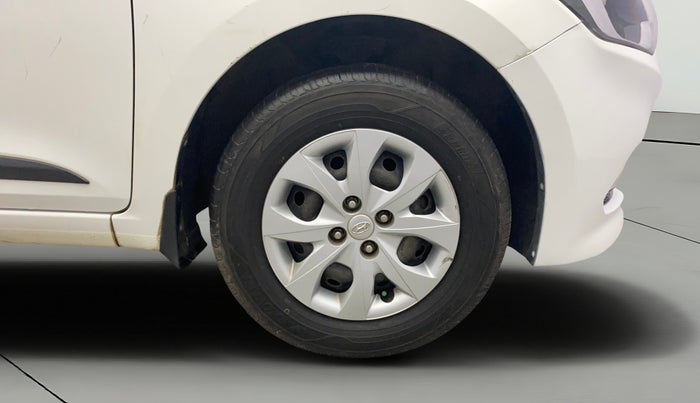 2015 Hyundai Elite i20 SPORTZ 1.2, Petrol, Manual, 68,266 km, Right Front Wheel