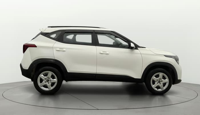 2024 KIA SELTOS  HTK 1.5 PETROL MT, Petrol, Manual, 26,613 km, Right Side View
