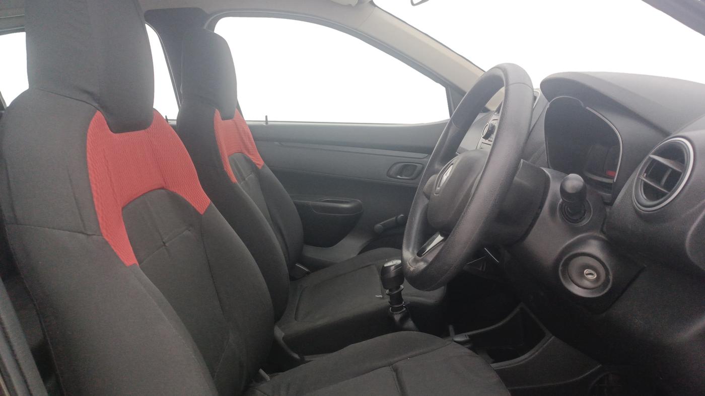 2017 Renault Kwid RXL 1.0, Petrol, Manual, 64,161 km, Right Side Front Door Cabin
