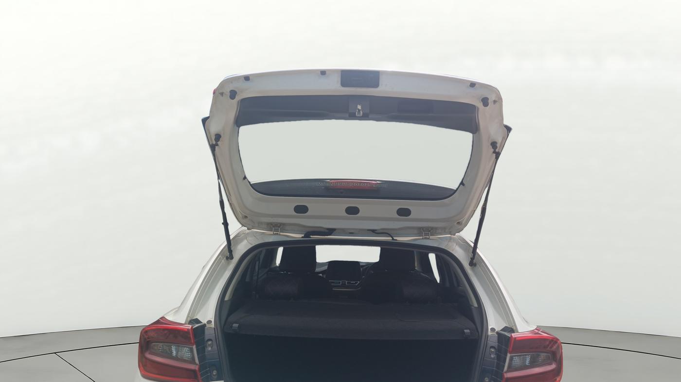 2023 Toyota Glanza G AMT, Petrol, Automatic, 49,555 km, Boot Door Open