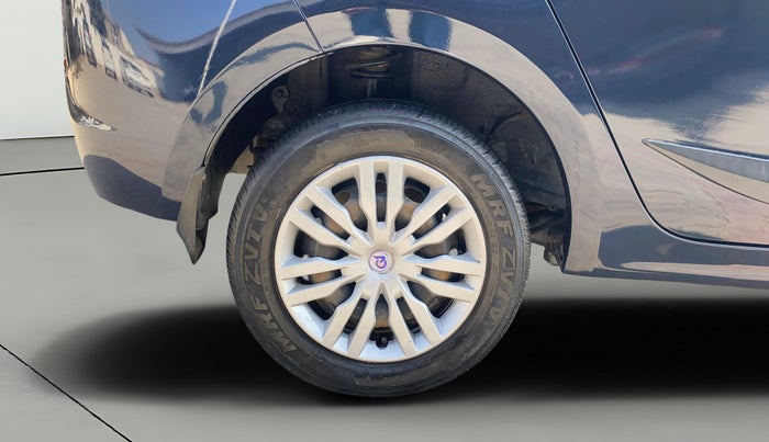 2019 Tata TIGOR XZ PETROL, Petrol, Manual, 60,400 km, Right Rear Wheel