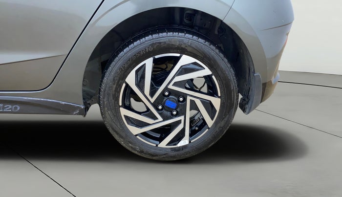 2023 Hyundai NEW I20 ASTA (O) 1.2 IVT, Petrol, Automatic, 11,135 km, Left Rear Wheel