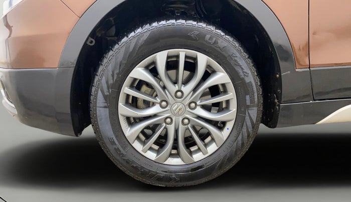 2016 Maruti S Cross ZETA 1.3, Diesel, Manual, 1,11,866 km, Left Front Wheel