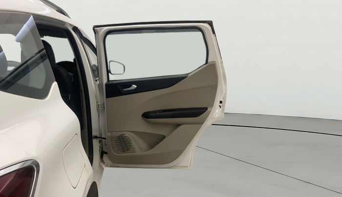 2022 Renault TRIBER RXZ AMT, Petrol, Automatic, 41,145 km, RHS Rear Door