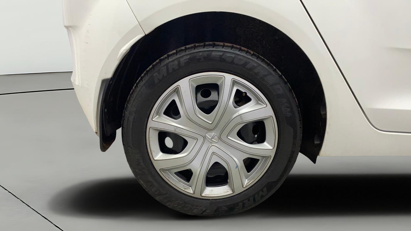 2023 Tata ALTROZ XM PLUS SUNROOF CNG, CNG, Manual, 13,117 km, Right Rear Wheel