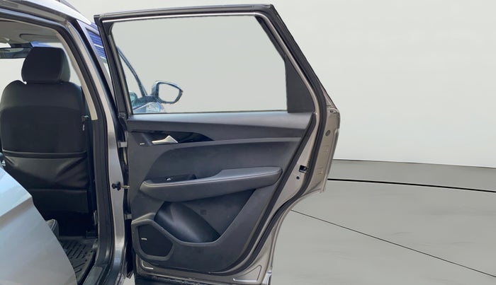 2019 MG HECTOR SHARP 1.5 DCT PETROL, Petrol, Automatic, 82,204 km, RHS Rear Door