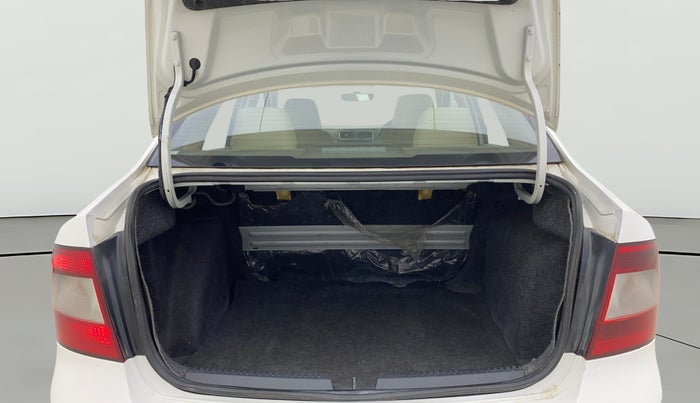 2016 Skoda Rapid 1.5 TDI CR STYLE PLUS AT, Diesel, Automatic, 1,10,839 km, Boot Open Zoomed View