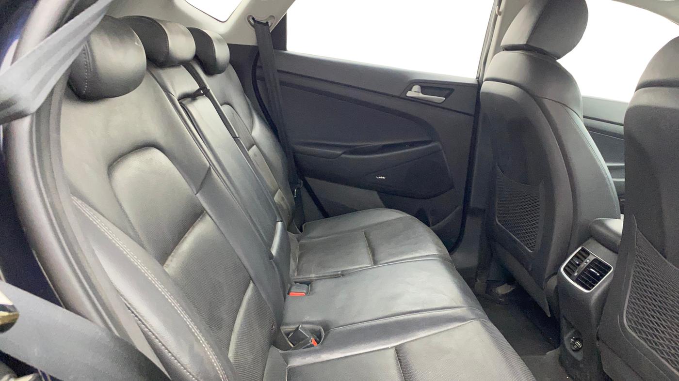 2021 Hyundai Tucson GLS 2WD AT PETROL, Petrol, Automatic, 83,851 km, Right Side Rear Door Cabin