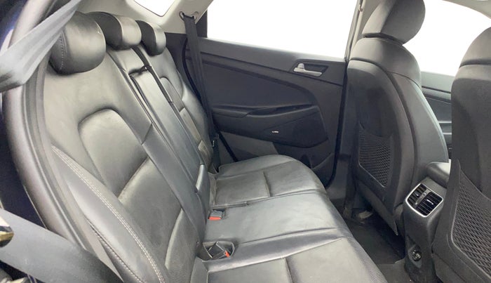 2021 Hyundai Tucson GLS 2WD AT PETROL, Petrol, Automatic, 83,796 km, Right Side Rear Door Cabin