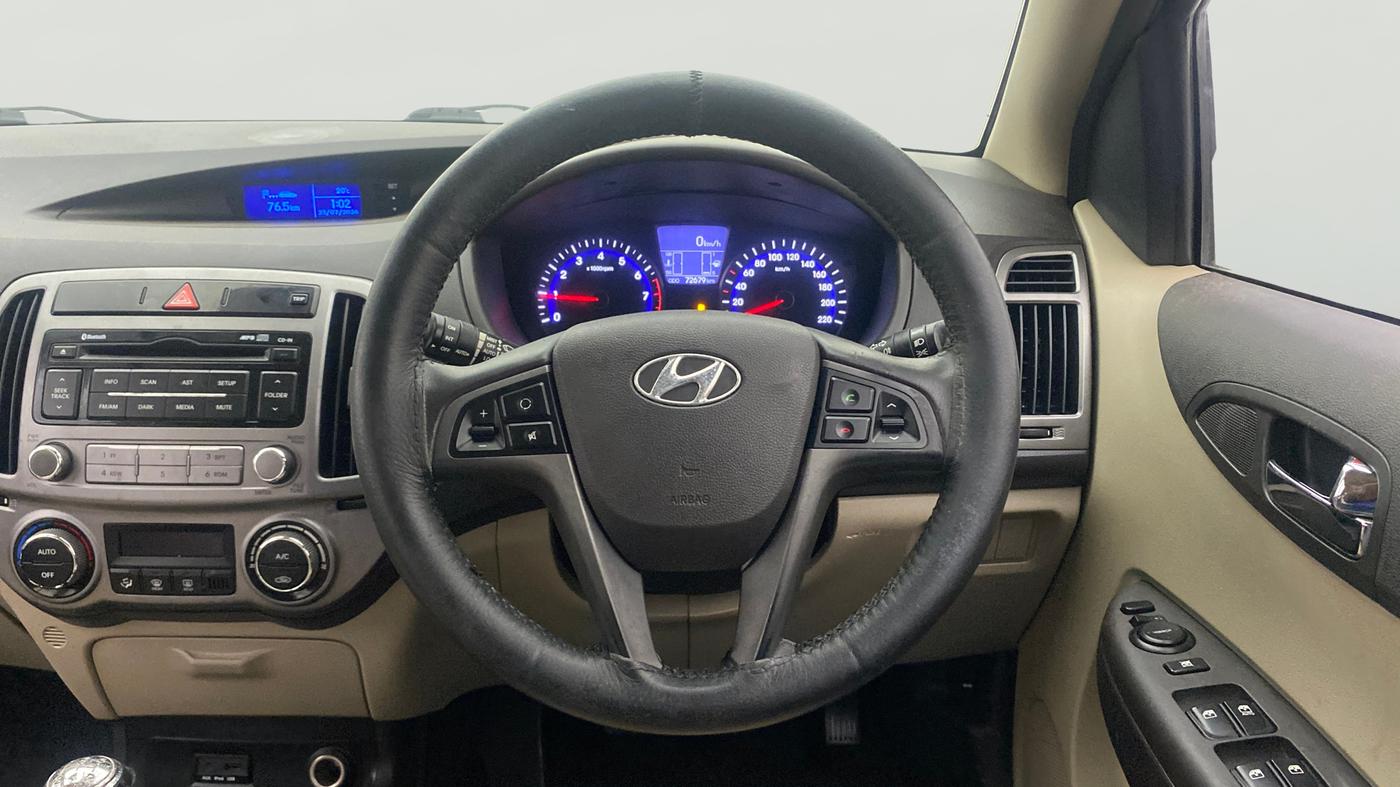 2014 Hyundai i20 ASTA 1.2, Petrol, Manual, 72,657 km, Steering Wheel Close Up