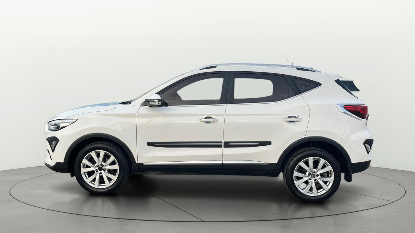 2022 MG ASTOR SUPER 1.5 MT, Petrol, Manual, 44,904 km, Left Side