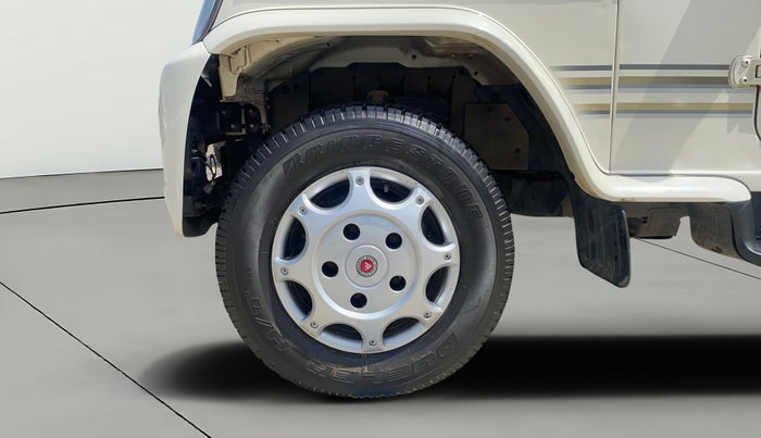 2023 Mahindra Bolero B6, Diesel, Manual, 35,406 km, Left Front Wheel