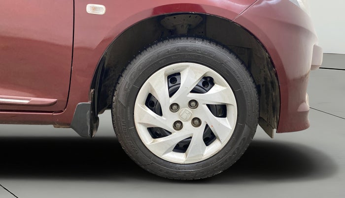 2013 Honda Amaze 1.5L I-DTEC S, Diesel, Manual, 71,419 km, Right Front Wheel
