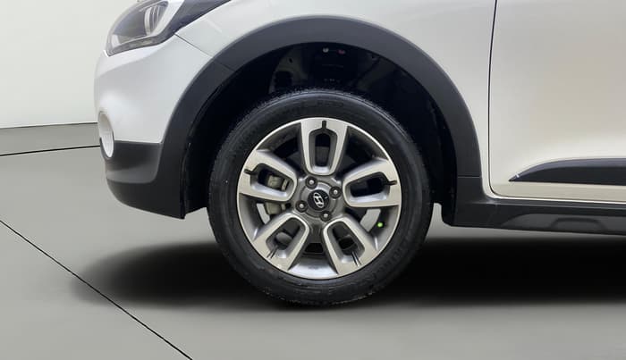 2016 Hyundai i20 Active 1.2 SX, Petrol, Manual, 7,007 km, Left Front Wheel