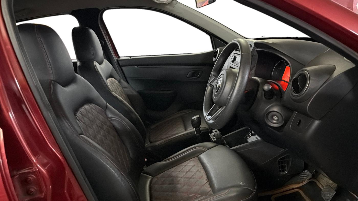 2019 Renault Kwid RXL, Petrol, Manual, 22,909 km, Right Side Front Door Cabin