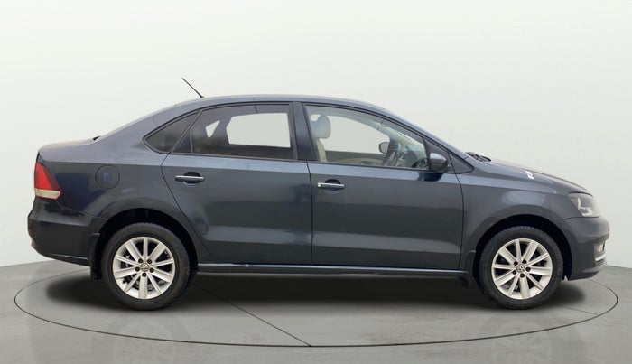2016 Volkswagen Vento HIGHLINE 1.5 AT, Diesel, Automatic, 1,39,735 km, Right Side View