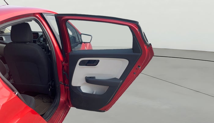 2021 Tata ALTROZ XM PLUS PETROL, Petrol, Manual, 75,337 km, RHS Rear Door