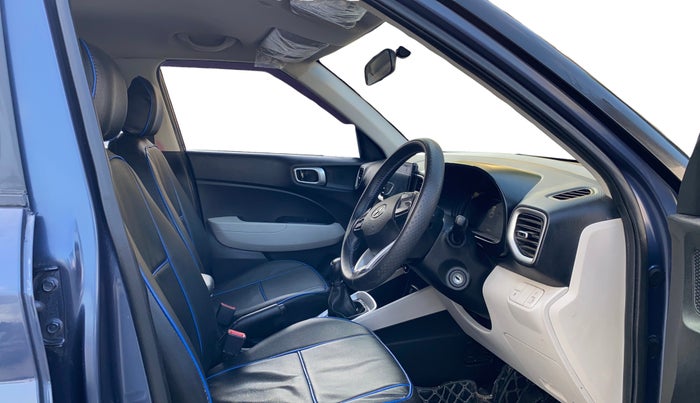 2022 Hyundai VENUE S 1.2, Petrol, Manual, 37,067 km, Right Side Front Door Cabin
