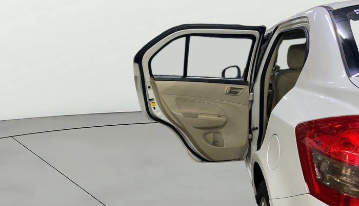 2015 Maruti Swift Dzire ZDI, Diesel, Manual, 88,174 km, LHS Rear Door